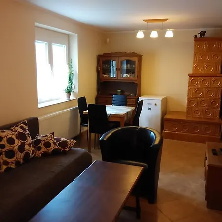 Bloomyapartment Apartment